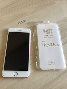 iPhone 8 плюс 64 ГБ (золотой) (1 фото из 6)