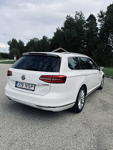 Volkswagen Passat Variant Comfortline 4Motion 2.0 (2 foto / 11)