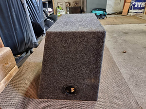 Focal 33KX 33cm subwoofer koos kastiga. (2 foto / 3)