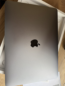 MacBook Pro M1 8/256 (5 фото из 10)