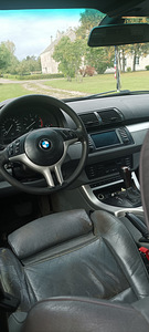 M/V BMW x5 (4 foto / 6)