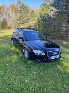 Audi A4 B7 (1 фото из 7)