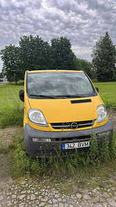 Opel vivaro 1.9 60kw 2004a (3 foto / 8)