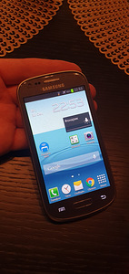 Samsung Galaxy S3 Mini (1 фото из 10)