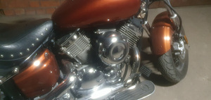 Yamaha drag star xvs1100,2000a. (1 foto / 5)
