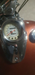 Yamaha drag star xvs1100,2000a. (4 foto / 5)