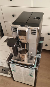 Täisautomaatne kohvimasin Philips LatteGo! (2 foto / 5)