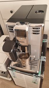 Täisautomaatne kohvimasin Philips LatteGo! (4 foto / 5)