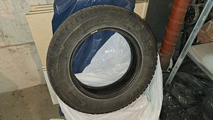 Dunlop 225/65/R17 (5 foto / 5)