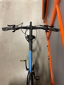 Kross Evado 6.0 — maastikujalgratas, suurus L (raam 21") (5 foto / 10)