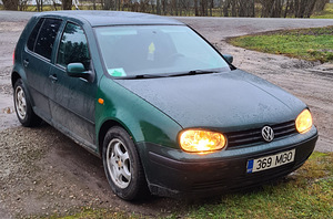 VW Golf 4, 1.6bens, manuaal, ÜV11.25 (3 foto / 6)