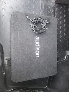 Subwoofer Audison Prima APBX 10 AS2 Aktiivne bassikõlarikomplekt
