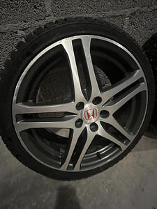 Honda Type R. 5x114.3 19” Rage veljed naastrehvidega (2 foto / 7)
