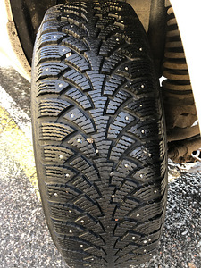 Jeep grand Cherokee 2.7 120kw 2004 (8 foto / 9)
