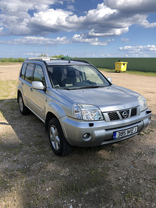 Nissan x trail (1 foto / 11)