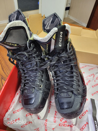Продам коньки CCM, size 6, размер 40.5, стелька 25.1см