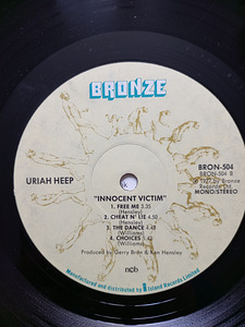 Uriah Heep "Innocent victim" (3 foto / 4)
