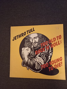 Jethro Tull "Too old to rock'N'Roll : too young to die" (1 foto / 4)