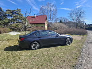 BMW 730D F01 (2 foto / 14)