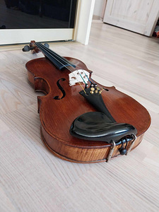 Viiul 4/4 Antonius Stradivarius (3 foto / 3)
