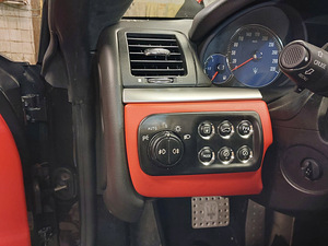 Auto keemiline puhastus (4 foto / 10)