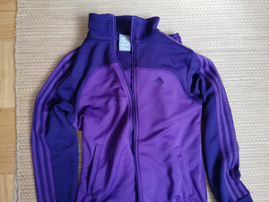 Adidas dressid (4 foto / 4)