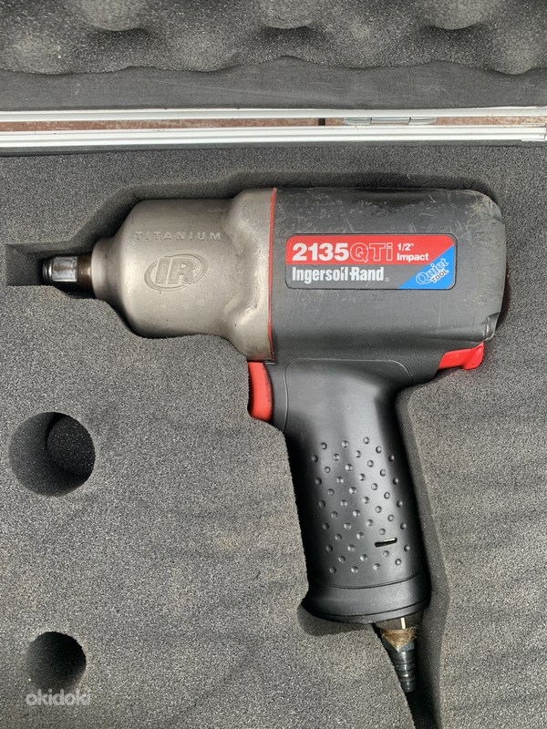Ingersoll Rand 2115QTiMAX 3/8" Drive Air Impact Wrench, Quiet Tool, Lightweight 2.5 Lb Design, Gray & 2235M-BOOT Premium Tool Boots Fits 2235 Series - Grey