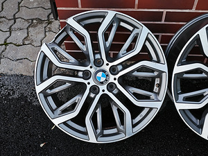 BMW R19 X5 X6 Style 375 7327 5040 (6 foto / 6)