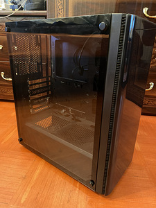 Arviti Korpus Xilence, RGB, must (1 foto / 1)