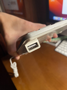 Клавиатура Apple Magic Keyboard с проводной цифровой панелью (2 фото из 2)
