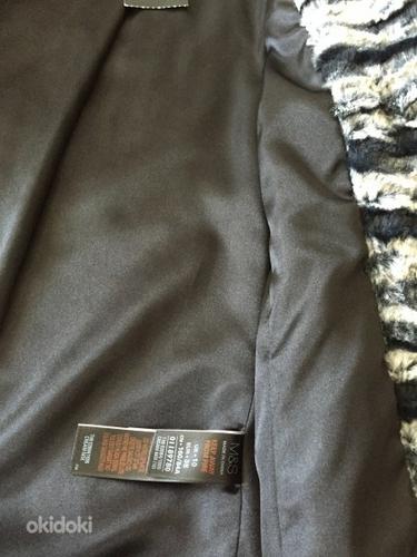 Куртка меховая, размер 38 (10), новая (фото #3)