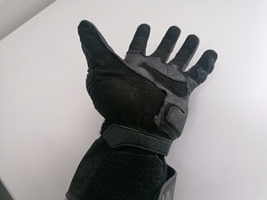 Kindad "Dainese" (3 foto / 6)