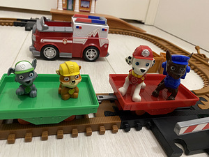 Paw Patrol raudtee ja tuletõrjeauto (3 foto / 6)