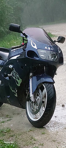 SUZUKI GSX600 `97a~81kW (6 foto / 7)