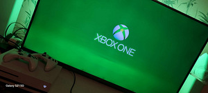 XBOX ONE S 1TB , 2 PULTI + 1MÄNG (5 foto / 7)