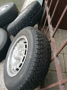 Литые диски Mercedes W123 W116 R14 (4 фото из 7)