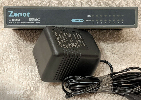 8-портовый 10/100 Ethernet-коммутатор (switch) (фото #1)
