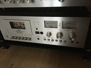 Akai AA -1010 Receiver, Akai CS-707 (2 foto / 3)
