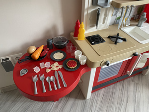 Игровая кухня (2 фото из 5)