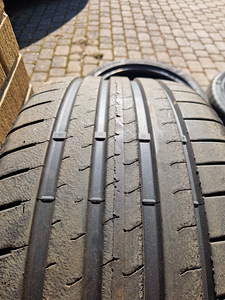 Rehvid Bridgestone Potenza Sport 265/45/R18 2tk (1 foto / 4)