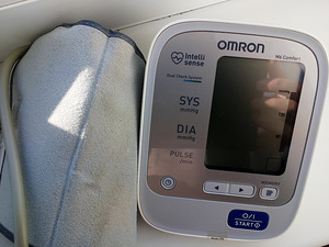 Seade OMRON m6 comfort (2 foto / 2)