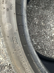 Летние шины Pirelli P Zero, 4 шт.; R22 (6 фото из 7)