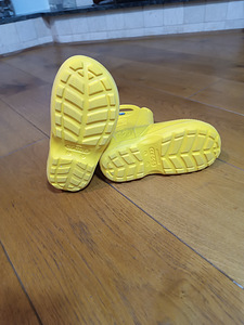 Crocs C12 , размер 29 (2 фото из 3)