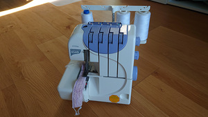 Overlok Privileg 454D (1 foto / 7)