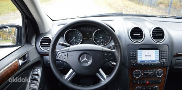Mercedes GL420 (фото #1)