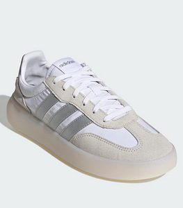 Кроссовки Adidas (1 фото из 5)