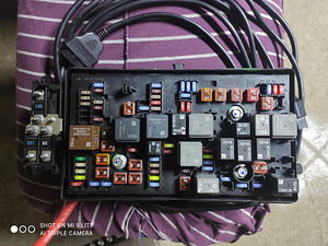 Opel insignia SAM (fuse Box) (2 foto / 6)
