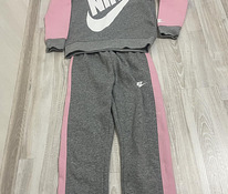 Nike ülikond