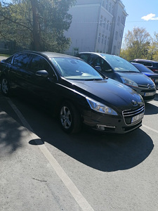 Продажа автомобиля (6 фото из 11)