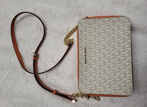 Сумка MICHAEL KORS (1 фото из 1)